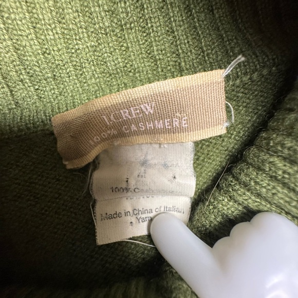 J. Crew Olive Turtleneck Sweater medium 100% cashmere - Picture 5 of 5